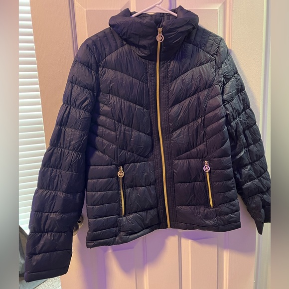Navy Blue Michael Kors puffer Jacket - Picture 2 of 2